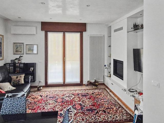 Appartamento in vendita a Mestre-Carpenedo, Venezia