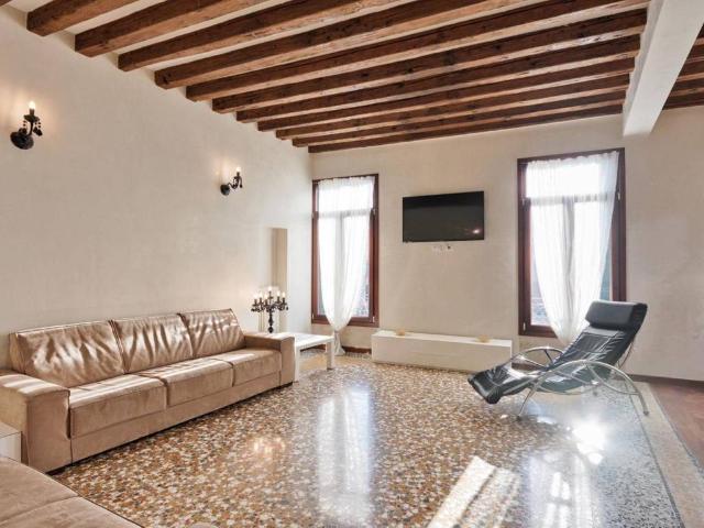 Appartamento in vendita a Venezia-Murano-Burano, Venezia