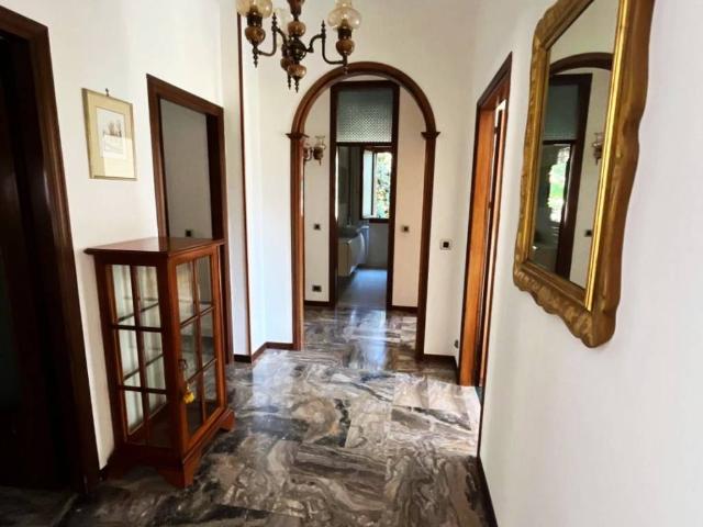 Appartamento in vendita a Mestre-Carpenedo, Venezia