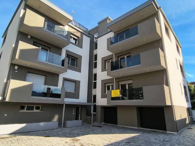 Appartamento in vendita a Mestre-Carpenedo, Venezia