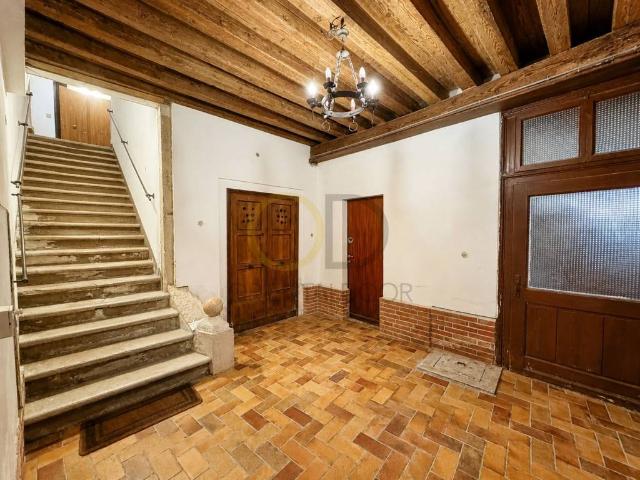 Appartamento in vendita a Venezia-Murano-Burano, Venezia