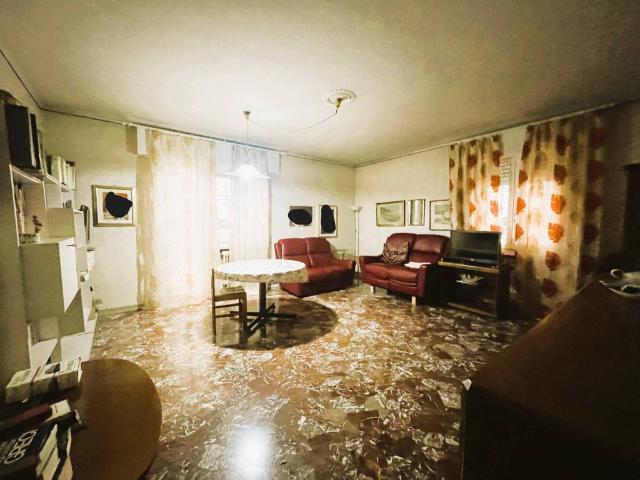 Appartamento in vendita a Mestre-Carpenedo, Venezia