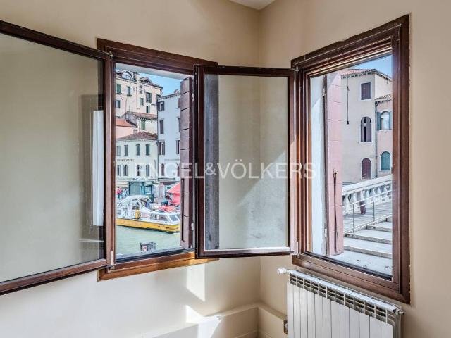 Appartamento in vendita a Venezia-Murano-Burano, Venezia