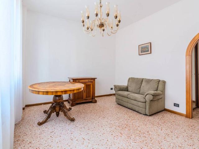 Appartamento in vendita a Venezia-Murano-Burano, Venezia