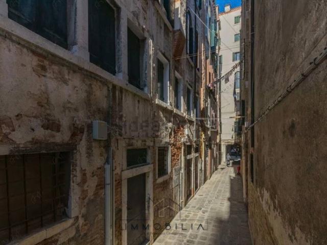 Appartamento in vendita a Venezia-Murano-Burano, Venezia