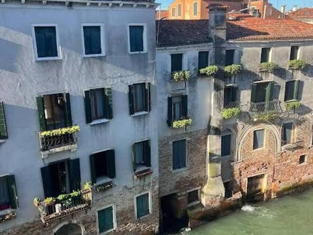 Appartamento in vendita a Venezia-Murano-Burano, Venezia