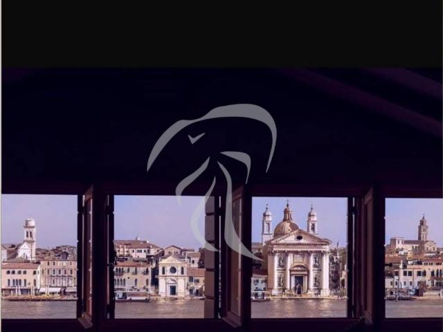 Appartamento in vendita a Venezia-Murano-Burano, Venezia