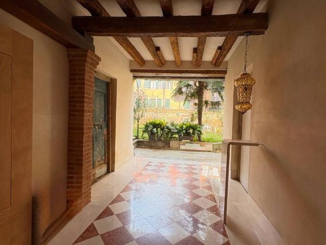Appartamento in vendita a Venezia-Murano-Burano, Venezia