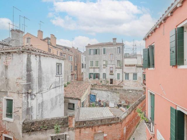Appartamento in vendita a Venezia-Murano-Burano, Venezia