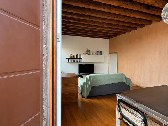 Appartamento in vendita a Venezia-Murano-Burano, Venezia