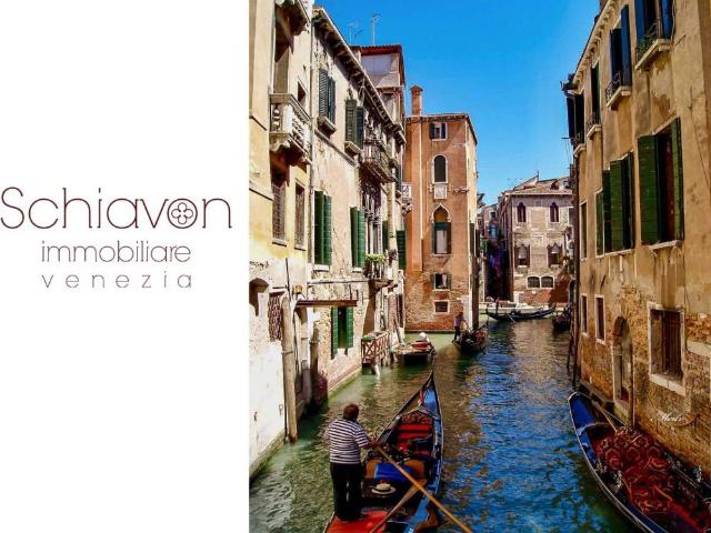 Appartamento in vendita a Venezia-Murano-Burano, Venezia