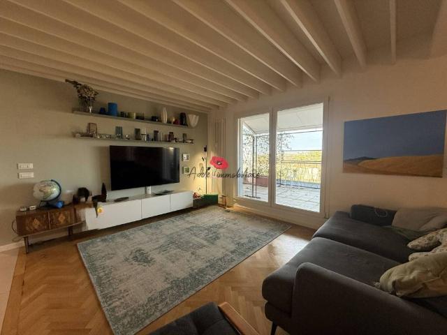 Appartamento in vendita a Mestre-Carpenedo, Venezia