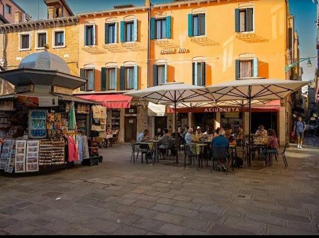 Appartamento in vendita a Venezia-Murano-Burano, Venezia