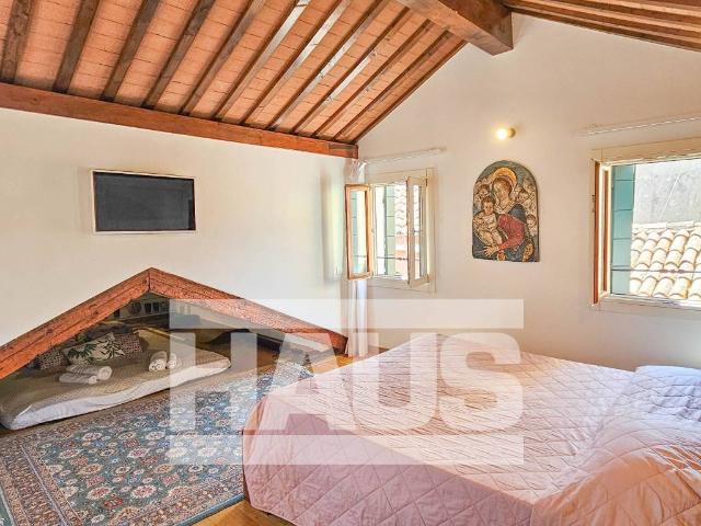 Appartamento in vendita a Venezia-Murano-Burano, Venezia
