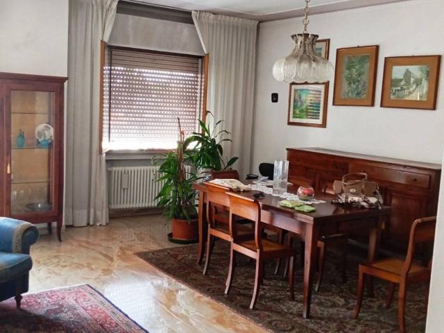 Appartamento in vendita a Mestre-Carpenedo, Venezia