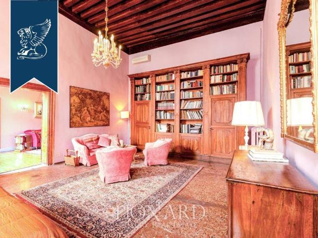 Appartamento in vendita a Venezia-Murano-Burano, Venezia