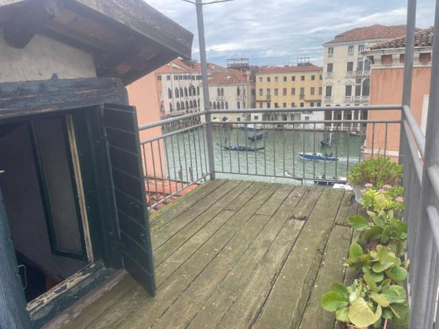 Appartamento in vendita a Venezia-Murano-Burano, Venezia