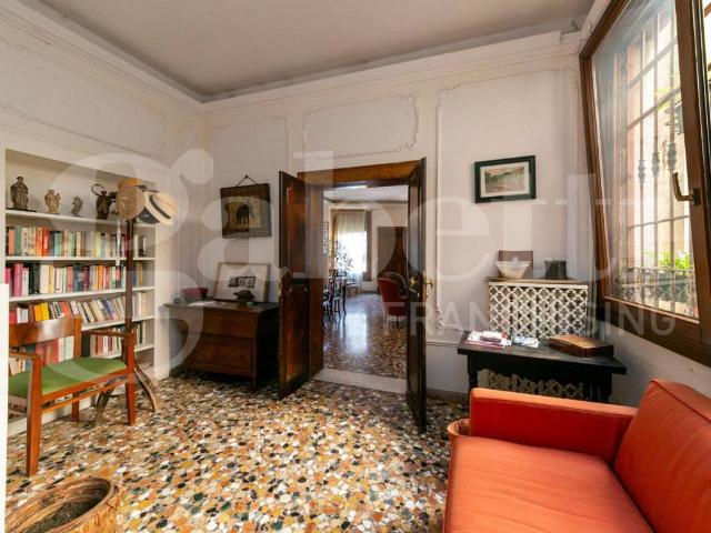 Appartamento in vendita a Venezia-Murano-Burano, Venezia