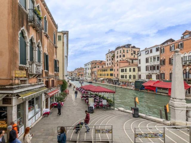 Appartamento in vendita a Venezia-Murano-Burano, Venezia