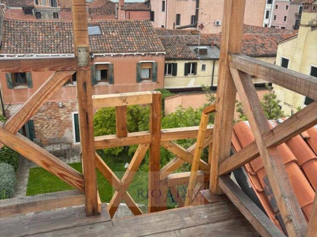 Appartamento in vendita a Venezia-Murano-Burano, Venezia