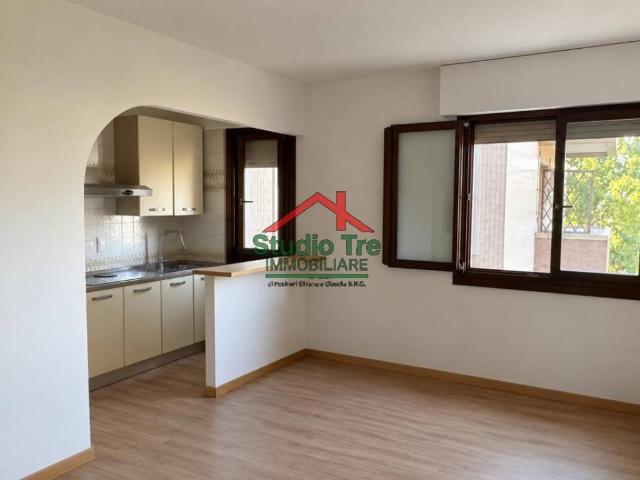 Appartamento in vendita a Mestre-Carpenedo, Venezia