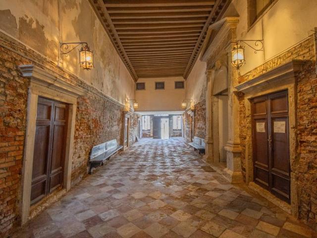 Appartamento in vendita a Venezia-Murano-Burano, Venezia