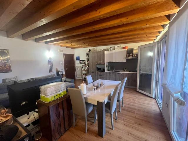 Appartamento in vendita a Chirignago-Zelarino, Venezia