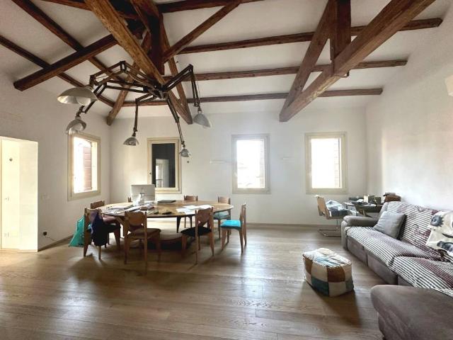 Appartamento in vendita a Venezia-Murano-Burano, Venezia