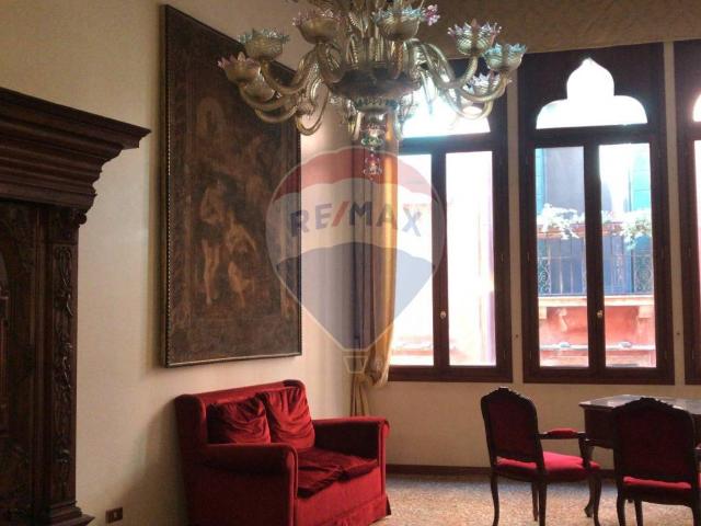 Appartamento in vendita a Venezia-Murano-Burano, Venezia