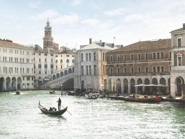 Appartamento in vendita a Venezia-Murano-Burano, Venezia