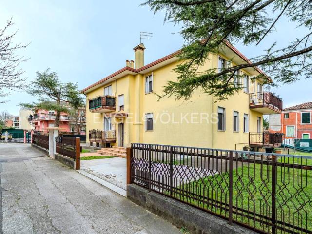 Appartamento in vendita a Lido-Pellestrina, Venezia