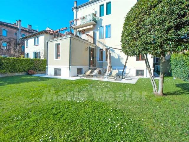 Appartamento in vendita a Lido-Pellestrina, Venezia