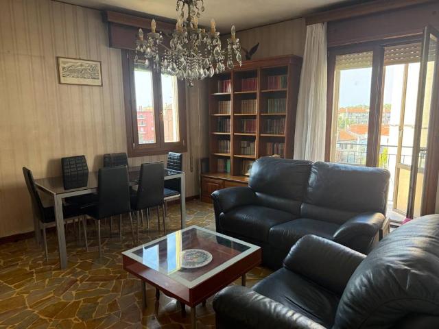 Appartamento in vendita a Bissuola, Venezia