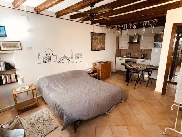 Appartamento in vendita a Venezia-Murano-Burano, Venezia
