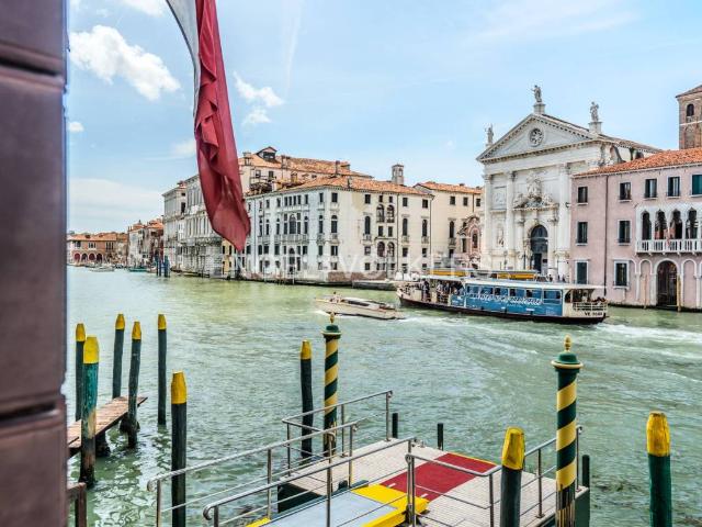 Appartamento in vendita a Venezia-Murano-Burano, Venezia