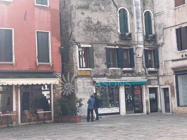 Appartamento in vendita a Venezia-Murano-Burano, Venezia