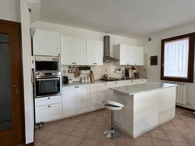 Appartamento in vendita a Venezia