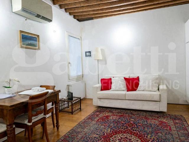 Appartamento in vendita a Venezia-Murano-Burano, Venezia