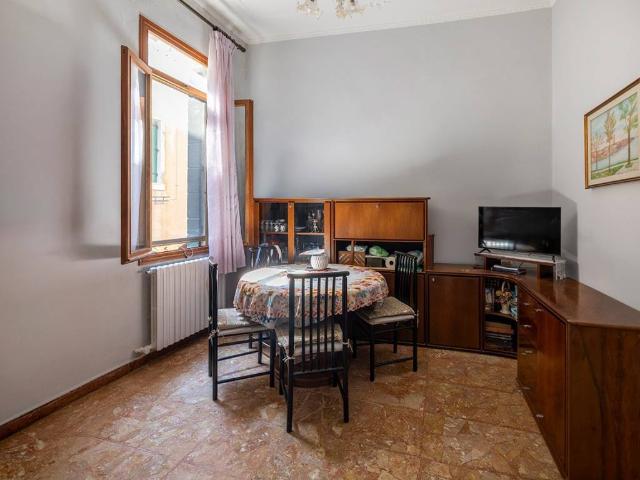 Appartamento in vendita a Venezia-Murano-Burano, Venezia