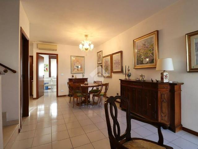Villa Schiera in vendita a Lido-Pellestrina, Venezia