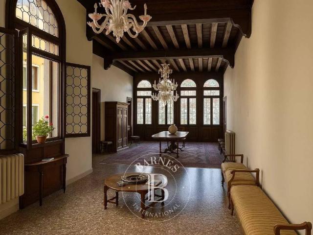 Appartamento in vendita a Venezia