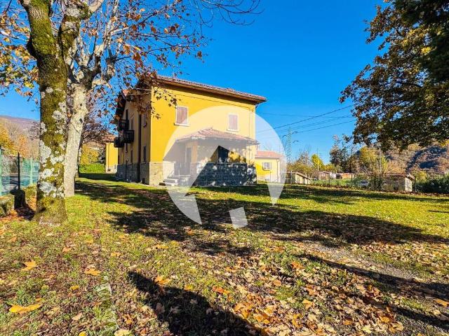 Appartamento in vendita a Appennino Reggiano, Re