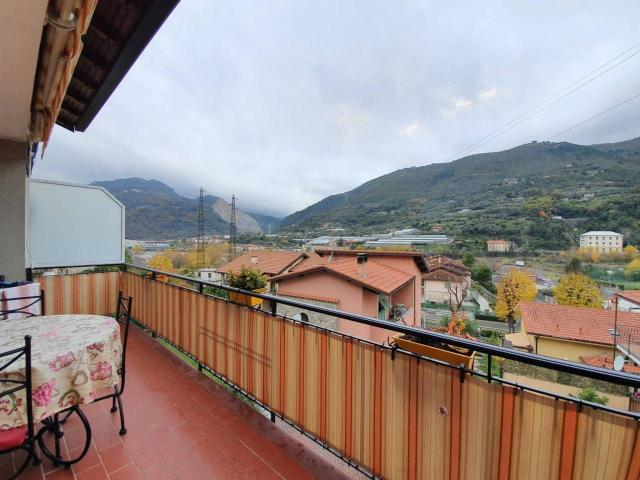 Appartamento in vendita a Ventimiglia, Liguria