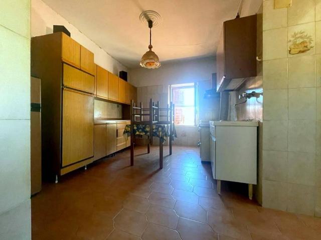 Appartamento in vendita a Ventimiglia, Liguria