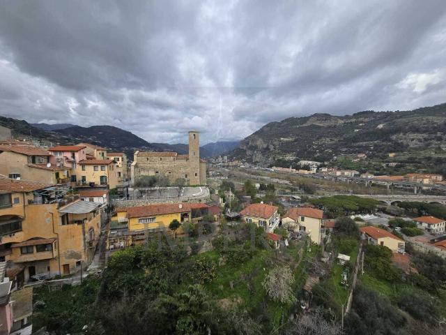Appartamento in vendita a Ventimiglia, Liguria