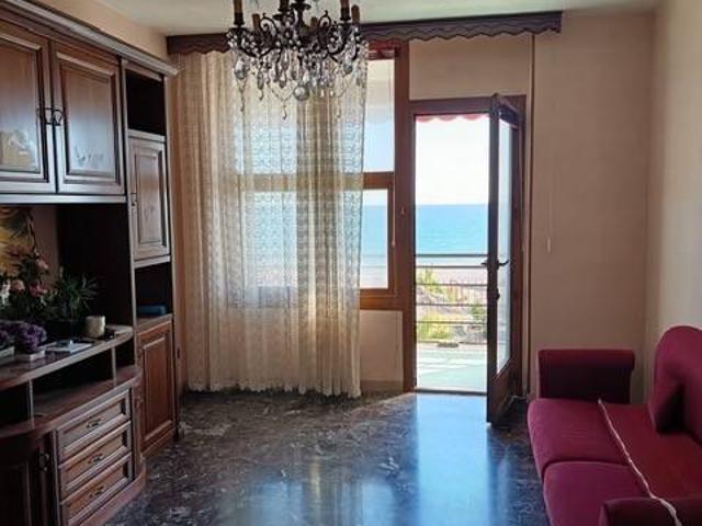 Appartamento in vendita a Ventimiglia, Liguria