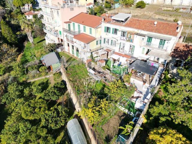Appartamento in vendita a Ventimiglia, Liguria