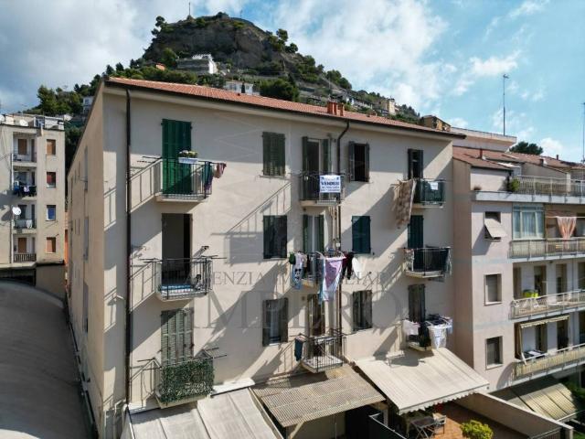Appartamento in vendita a Ventimiglia, Liguria
