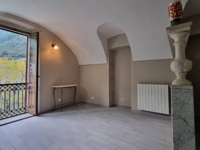 Appartamento in vendita a Torri Inferiore, Ventimiglia