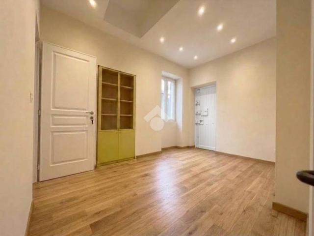 Appartamento in vendita a Ventimiglia, Liguria
